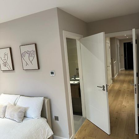 Richardson Deluxe Apartments - 3 Bed 런던 외부 사진