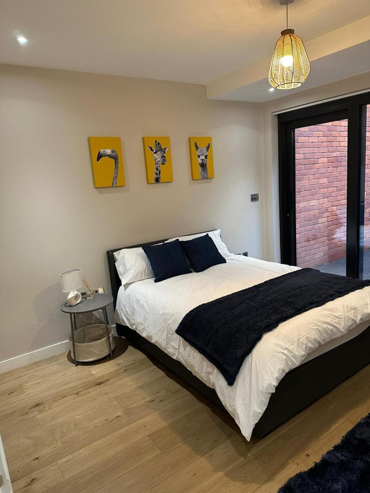 Richardson Deluxe Apartments - 3 Bed 런던 외부 사진